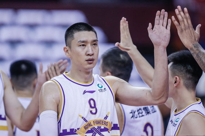 湖人轻取雷霆，赵继伟状态火热