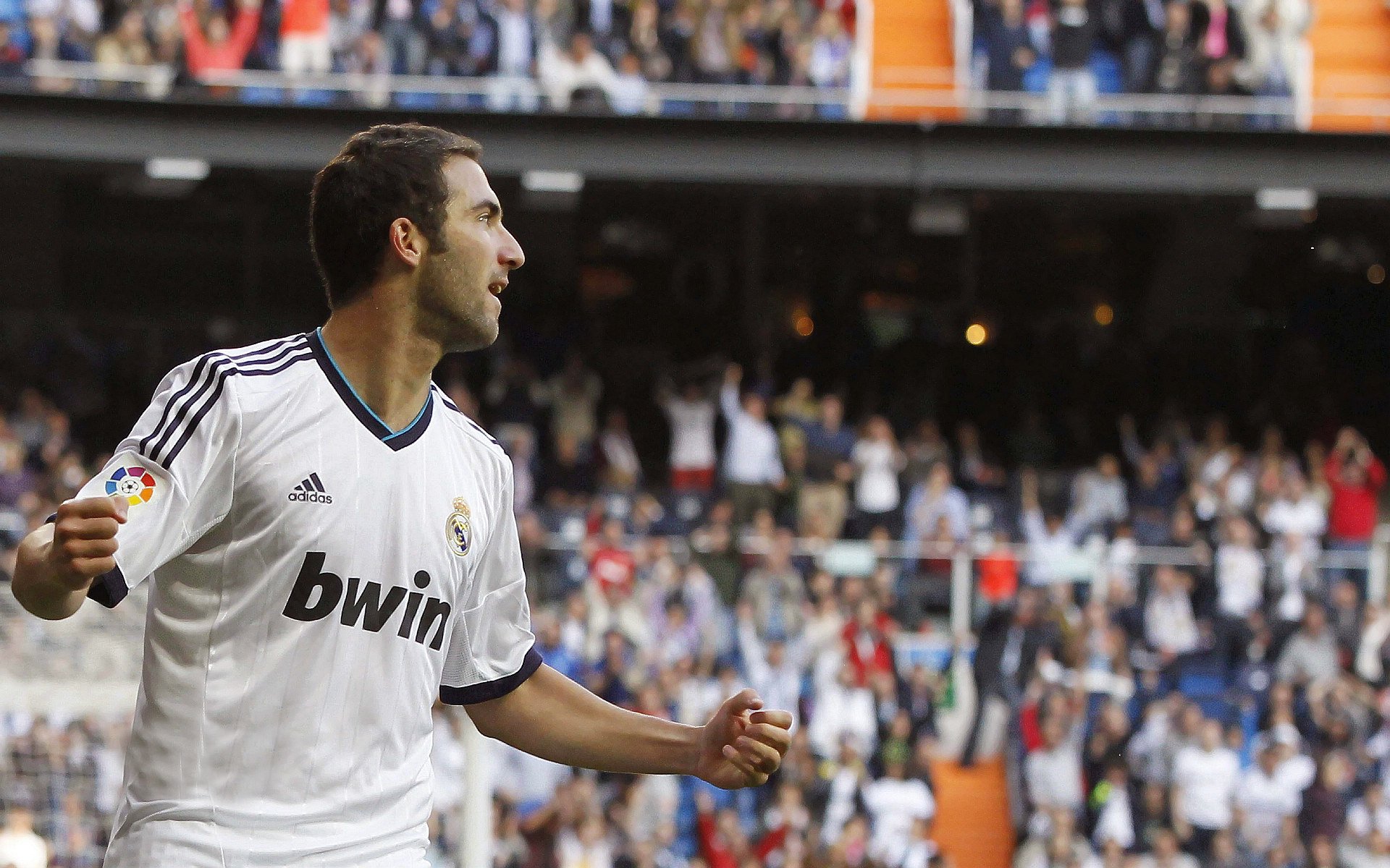 冰与火的交响,绝杀之夜与不朽纪录共铸的体育史诗