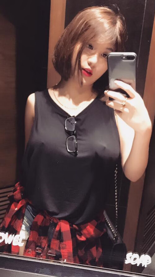 两种伟大,当法拉利鏖战哈斯,维斯塔潘的纪录在远处闪耀